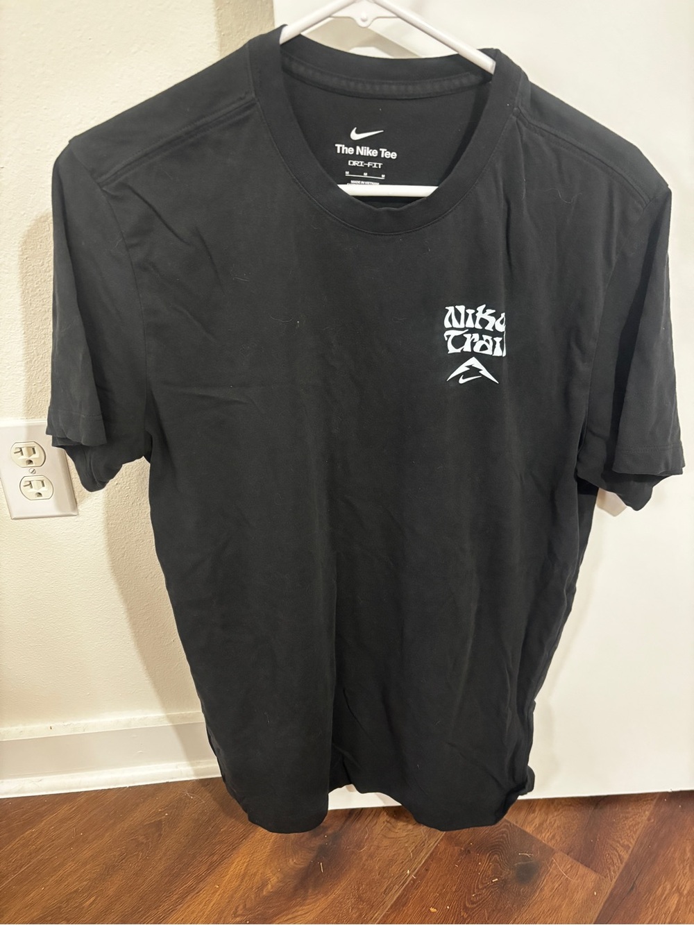 Nike Trail Dri-FIT Graphic Tee | Black, Men’s Medium